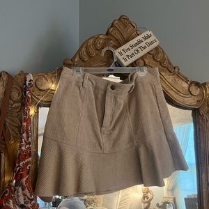 Corduroy Skirt🤍